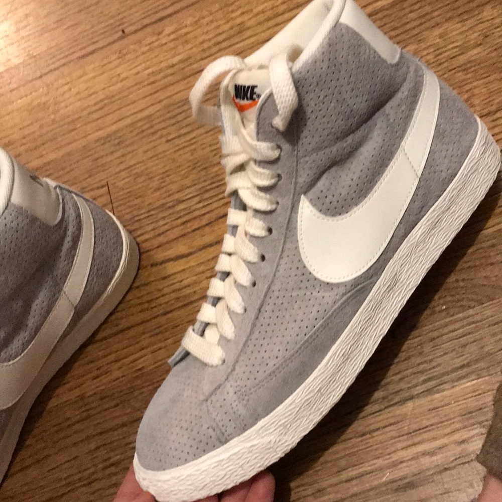 grey nike blazer high tops